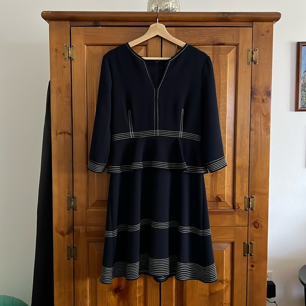 Banana Republic navy blue dress size 6